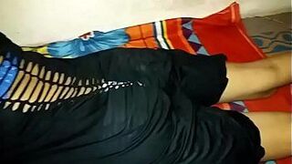 новый застенчивый, но наслаждающийся сексом - порно видео